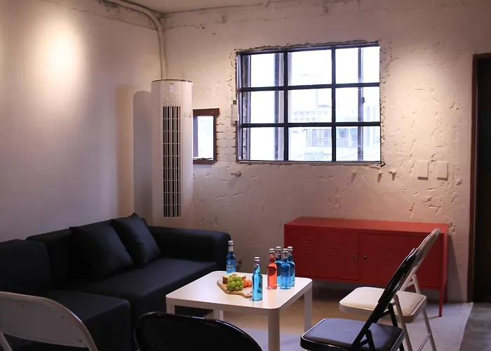 Hongdae Red Road 4 Beds, Near Mangwon & Sangsu 公寓 首爾