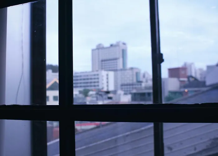 Hongdae Red Road 4 Beds, Near Mangwon & Sangsu 公寓 *