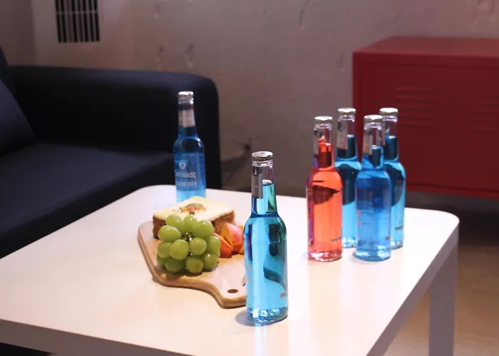 Hongdae Red Road 4 Beds, Near Mangwon & Sangsu 公寓 *